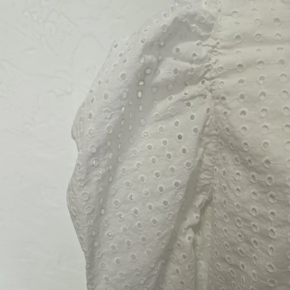 A New Day Target Emroidered White Top Size Large - Picture 10 of 12